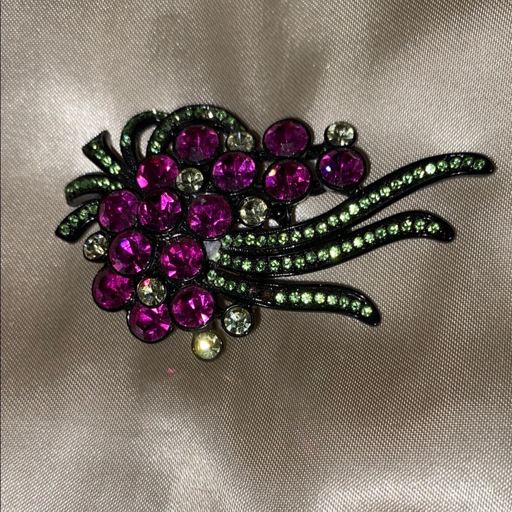 Vintage Elegant Pink and Green Crystal Brooch